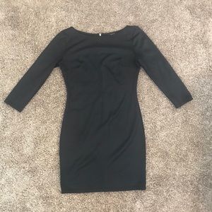 Black quarter sleeve dress